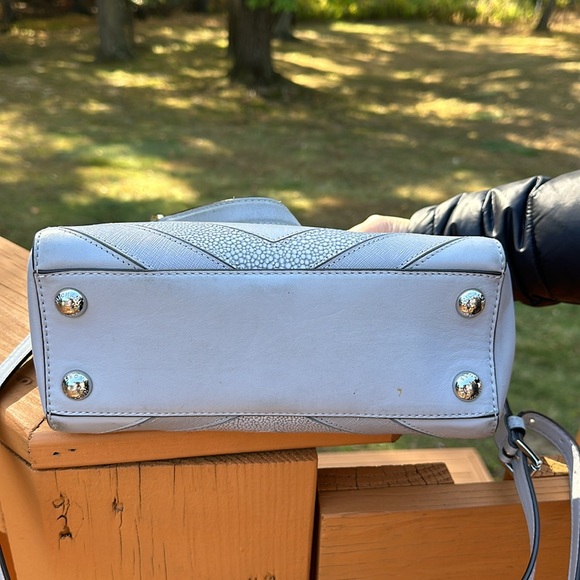 Michael Kors cynthia  satchel chevron patches dove silver bag tote - Picture 9 of 13